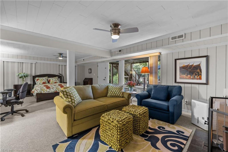 Photo 34 of 47 residential for sale in Newport News virginia