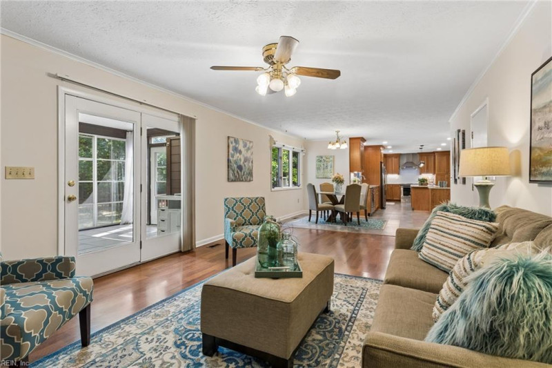 Photo 22 of 50 residential for sale in York County virginia