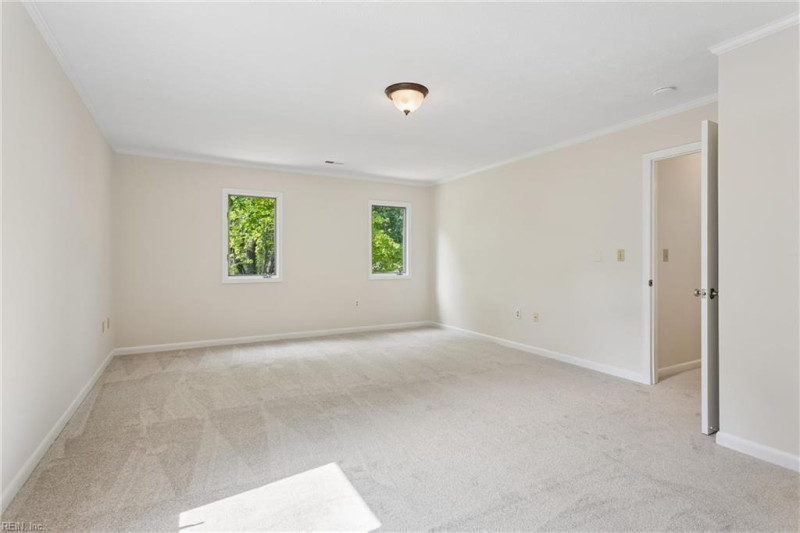Photo 37 of 50 residential for sale in York County virginia