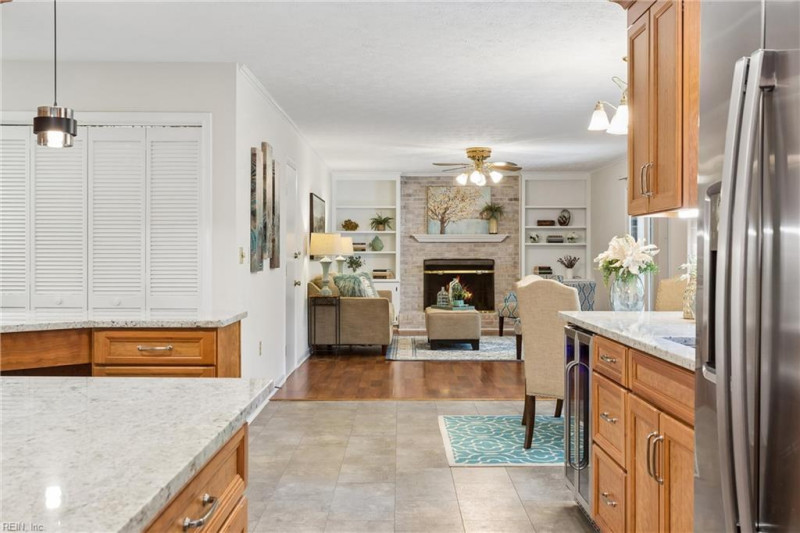 Photo 9 of 50 residential for sale in York County virginia