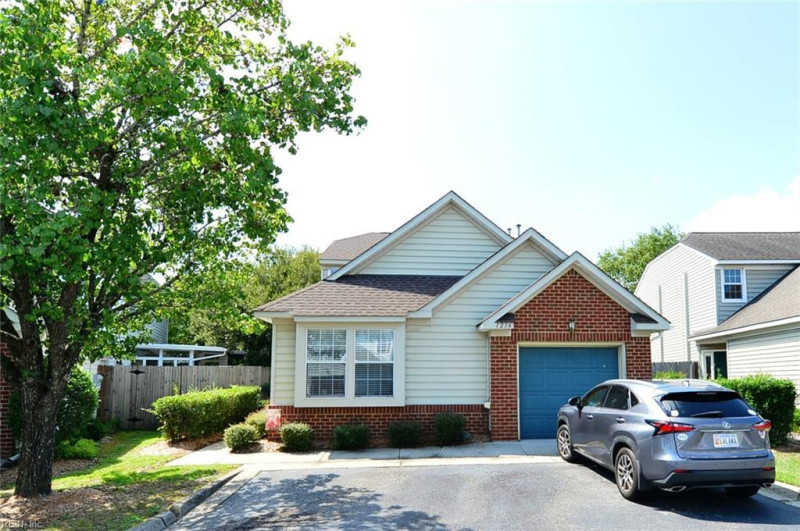 Photo 1 of 18 residential for sale in Chesapeake virginia