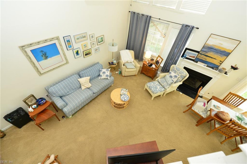 Photo 7 of 18 residential for sale in Chesapeake virginia