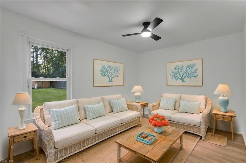 Photo 11 of 48 residential for sale in Virginia Beach virginia