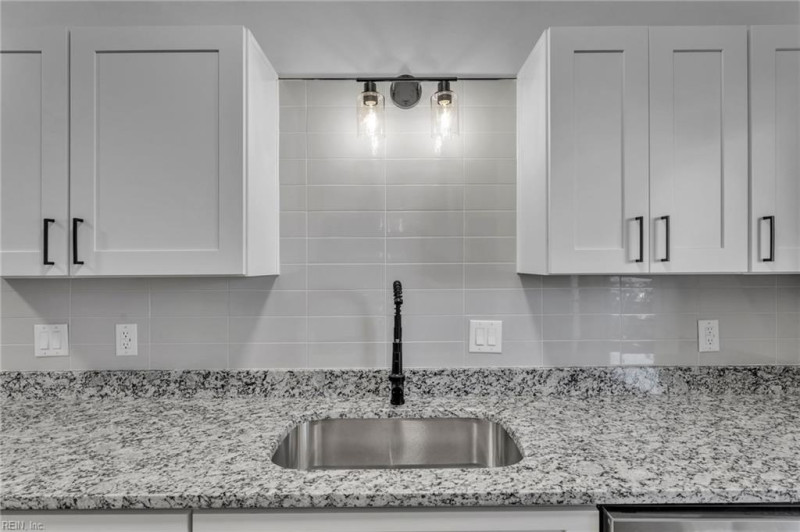 Photo 25 of 48 residential for sale in Virginia Beach virginia