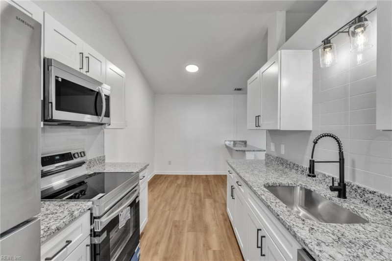 Photo 27 of 48 residential for sale in Virginia Beach virginia