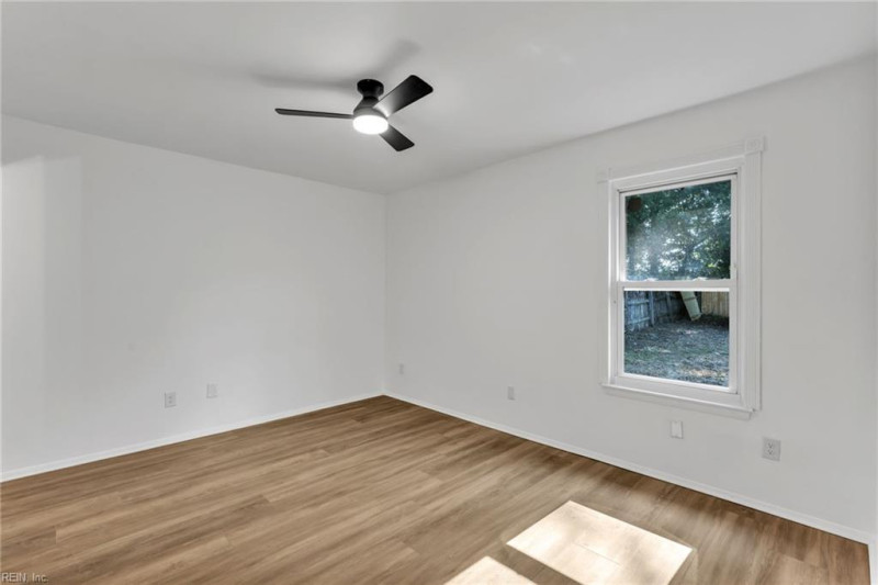 Photo 32 of 48 residential for sale in Virginia Beach virginia