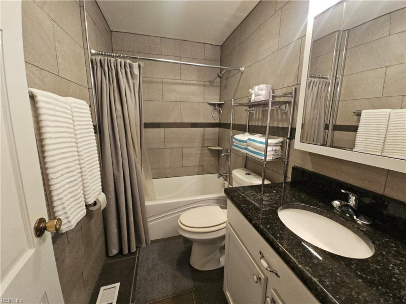 Photo 11 of 43 residential for sale in Norfolk virginia Photo 11 of 43 residential for sale in Norfolk virginia