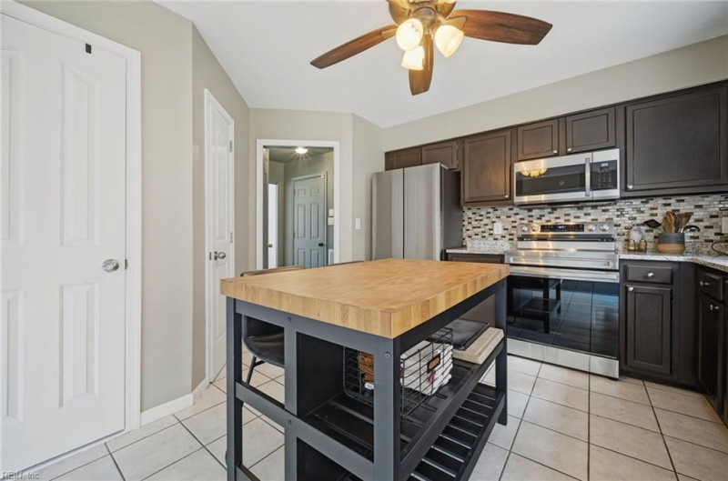 Photo 9 of 34 residential for sale in Hampton virginia Photo 9 of 34 residential for sale in Hampton virginia