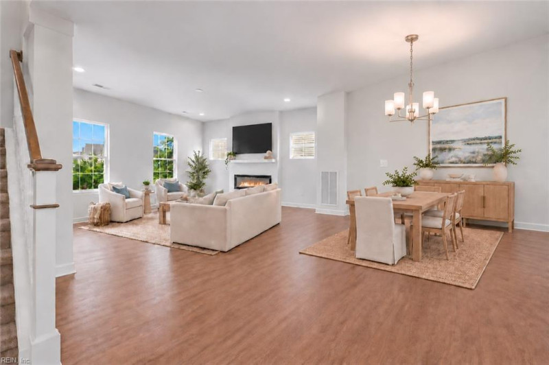Photo 7 of 22 residential for sale in Suffolk virginia