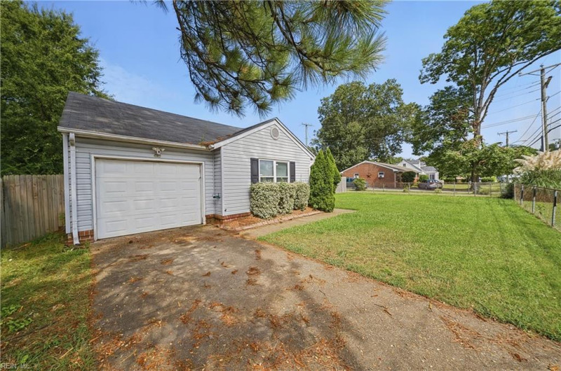 Photo 2 of 23 residential for sale in Norfolk virginia Photo 2 of 23 residential for sale in Norfolk virginia