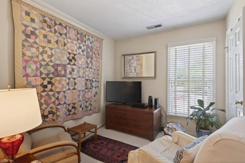 Photo 16 of 35 residential for sale in Suffolk virginia