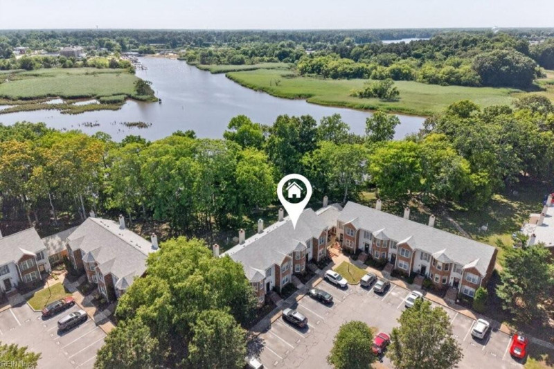 Photo 31 of 35 residential for sale in Suffolk virginia