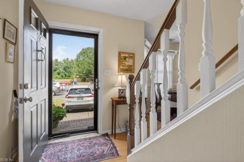 Photo 4 of 35 residential for sale in Suffolk virginia
