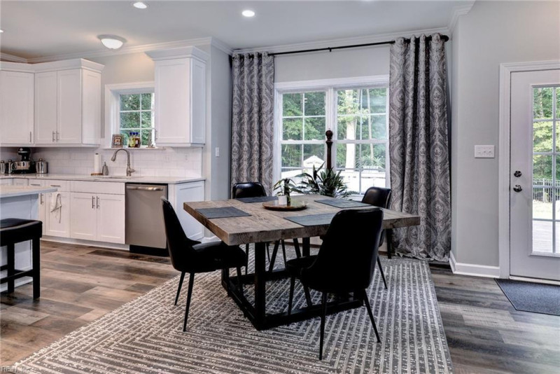 Photo 13 of 44 residential for sale in Newport News virginia