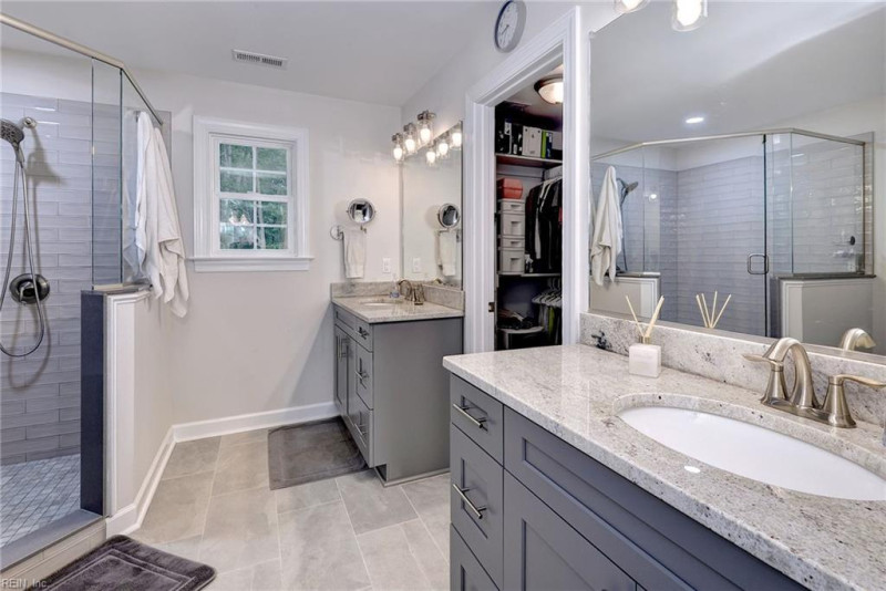 Photo 26 of 44 residential for sale in Newport News virginia