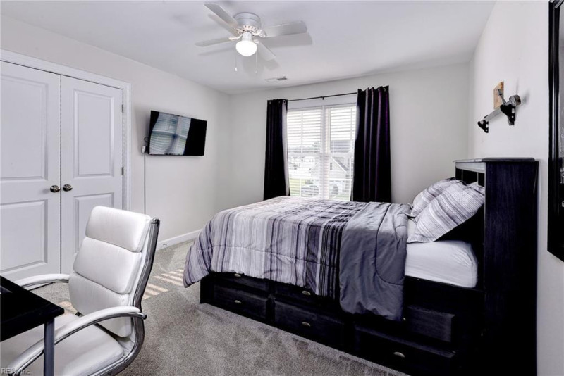 Photo 29 of 44 residential for sale in Newport News virginia