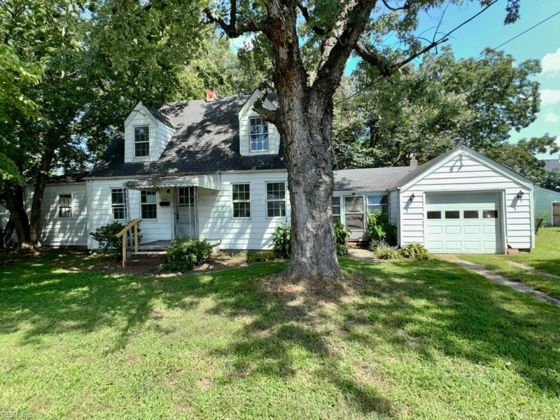 Photo 1 of 18 residential for sale in Chesapeake virginia