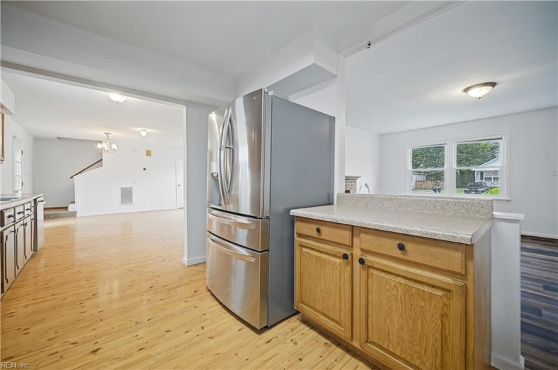 Photo 20 of 32 residential for sale in Chesapeake virginia