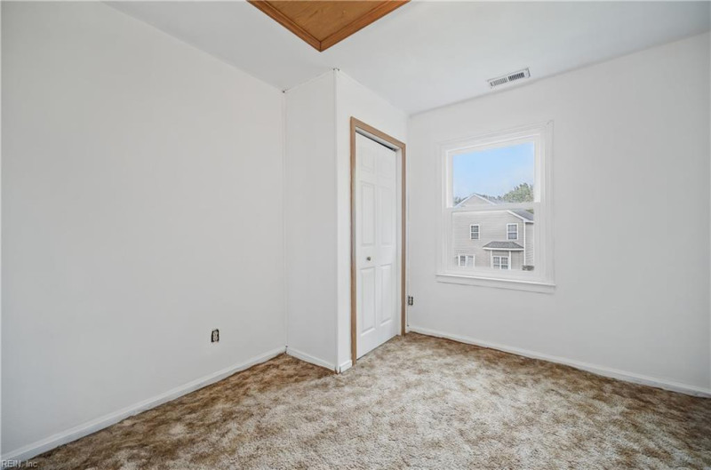 Photo 29 of 32 residential for sale in Chesapeake virginia
