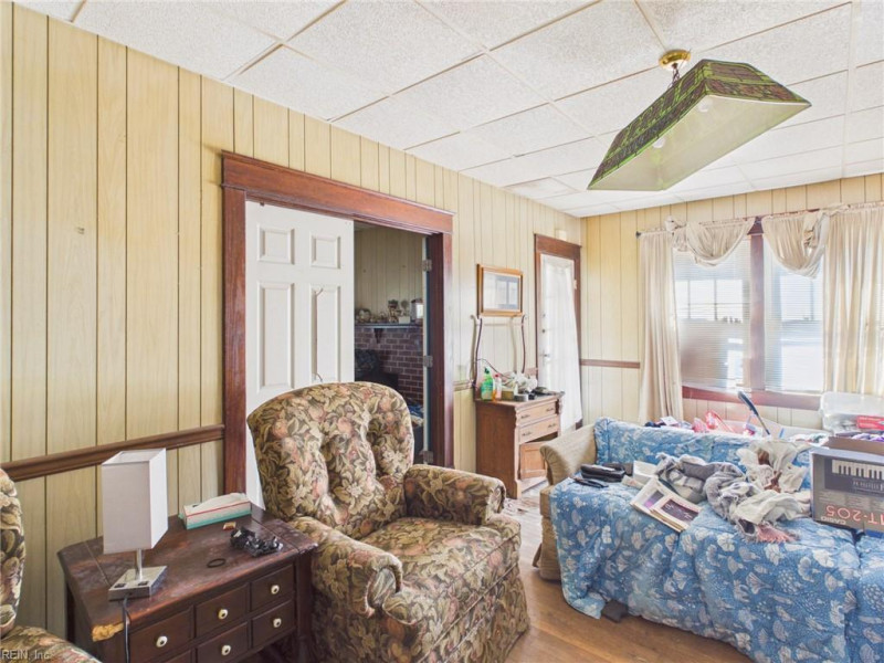 Photo 13 of 14 residential for sale in Poquoson virginia