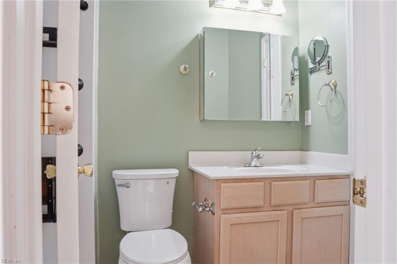 Photo 20 of 28 residential for sale in Newport News virginia