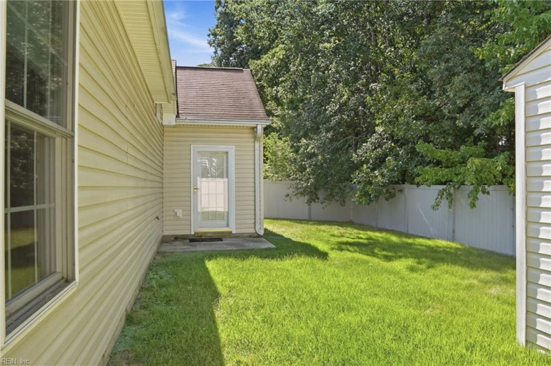 Photo 27 of 28 residential for sale in Newport News virginia