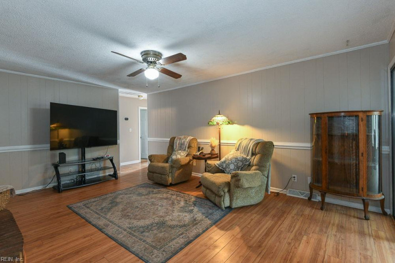 Photo 10 of 34 residential for sale in Chesapeake virginia Photo 10 of 34 residential for sale in Chesapeake virginia