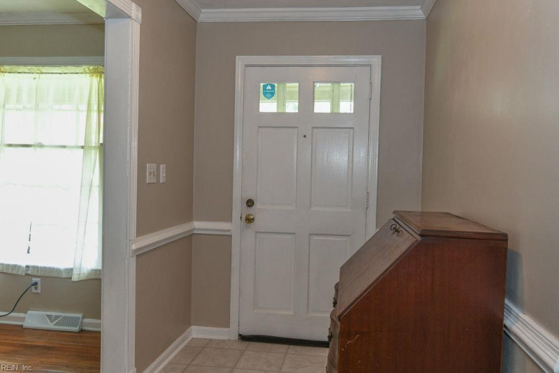 Photo 2 of 34 residential for sale in Chesapeake virginia Photo 2 of 34 residential for sale in Chesapeake virginia