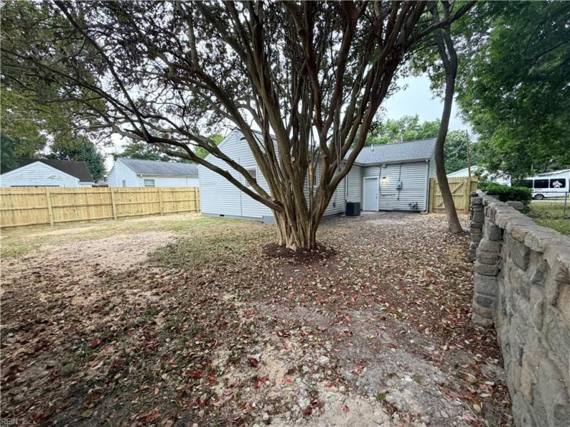 Photo 32 of 35 residential for sale in Norfolk virginia Photo 32 of 35 residential for sale in Norfolk virginia