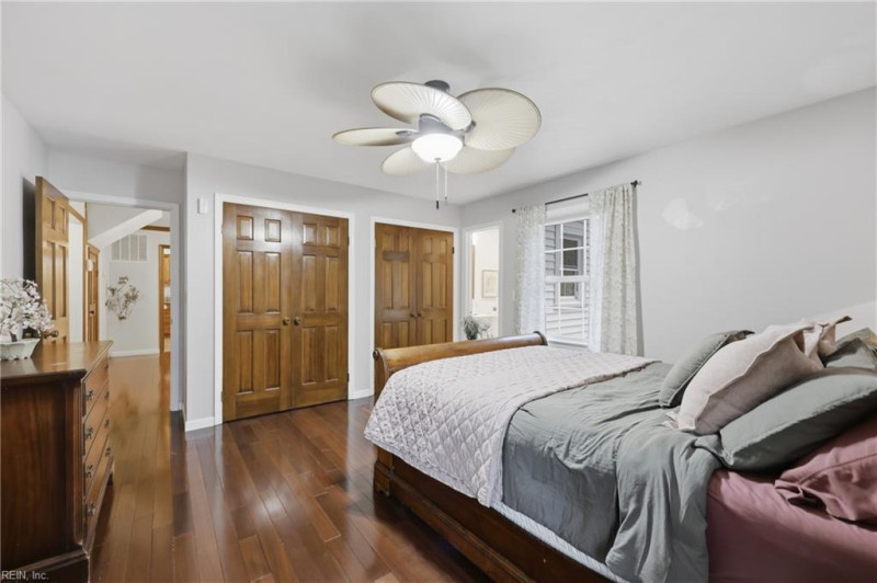 Photo 28 of 50 residential for sale in Chesapeake virginia