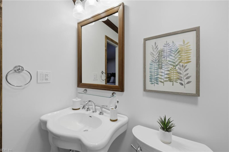Photo 30 of 50 residential for sale in Chesapeake virginia