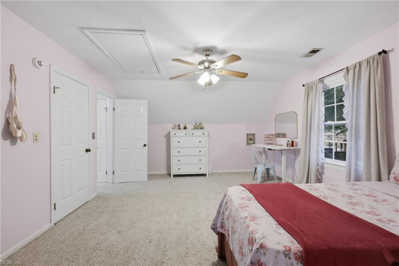 Photo 37 of 50 residential for sale in Chesapeake virginia