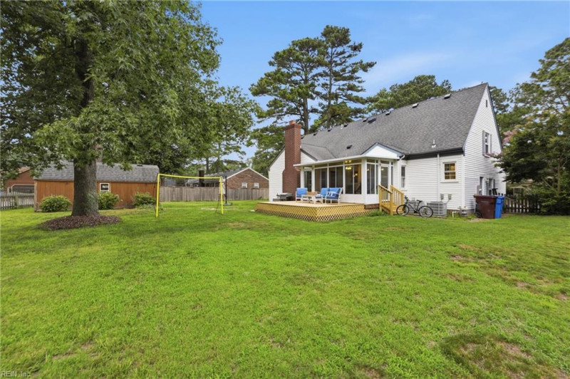 Photo 43 of 50 residential for sale in Chesapeake virginia