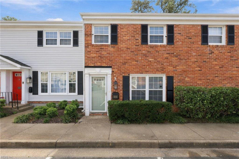 Photo 1 of 35 residential for sale in Norfolk virginia