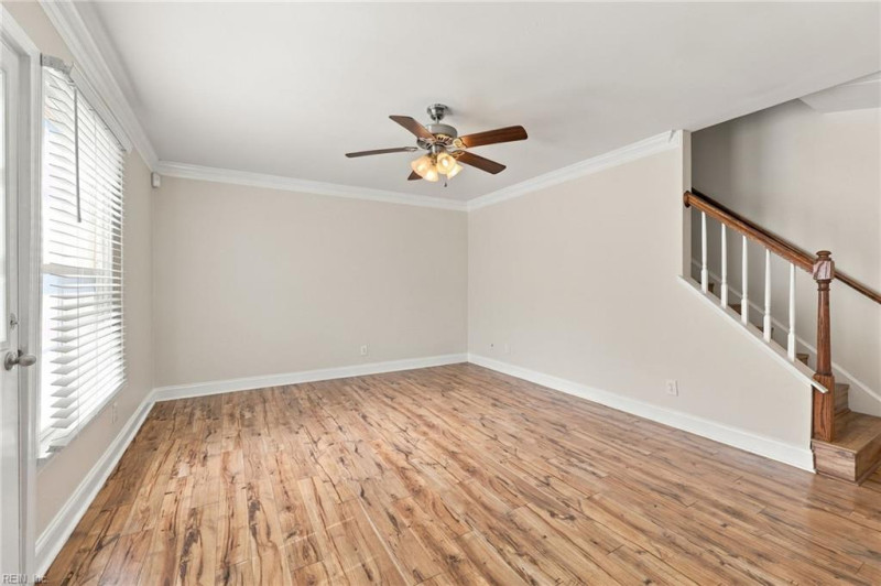 Photo 12 of 35 residential for sale in Norfolk virginia