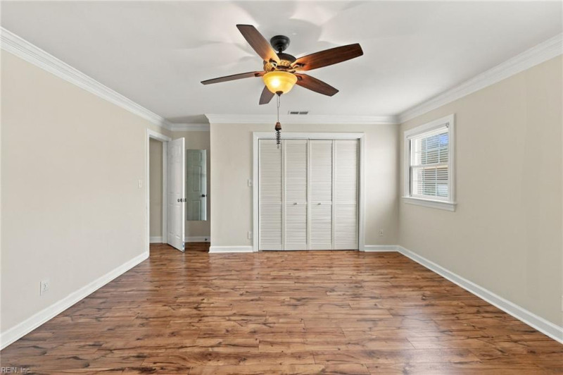 Photo 26 of 35 residential for sale in Norfolk virginia