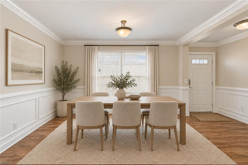 Photo 3 of 35 residential for sale in Norfolk virginia