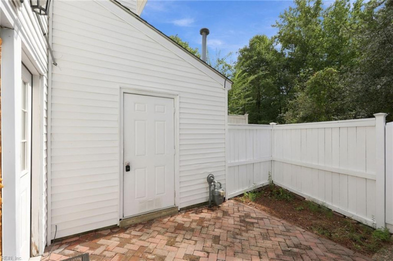 Photo 31 of 35 residential for sale in Norfolk virginia