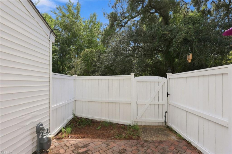 Photo 32 of 35 residential for sale in Norfolk virginia