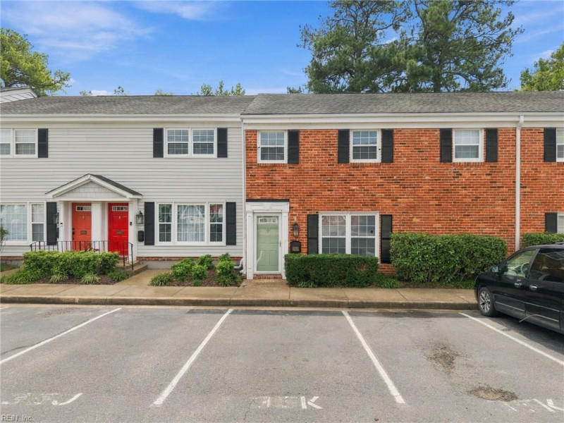 Photo 34 of 35 residential for sale in Norfolk virginia