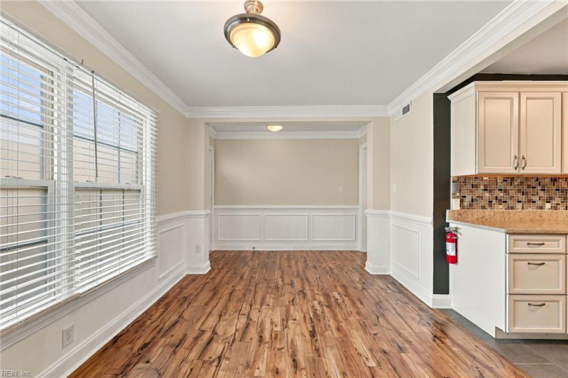 Photo 5 of 35 residential for sale in Norfolk virginia