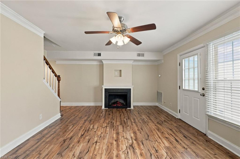 Photo 8 of 35 residential for sale in Norfolk virginia