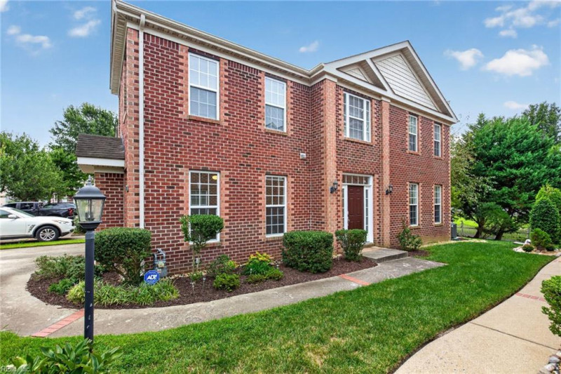 Photo 1 of 37 residential for sale in Suffolk virginia