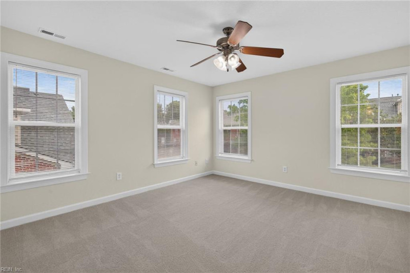 Photo 15 of 37 residential for sale in Suffolk virginia