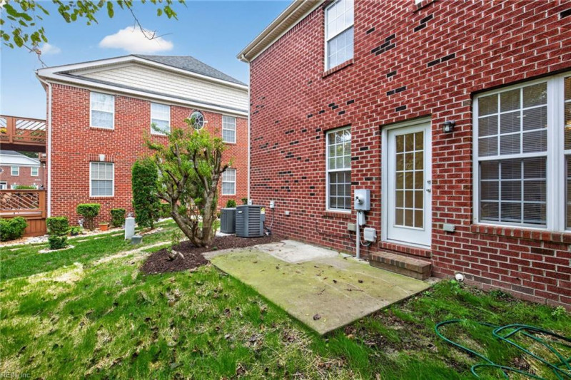 Photo 30 of 37 residential for sale in Suffolk virginia