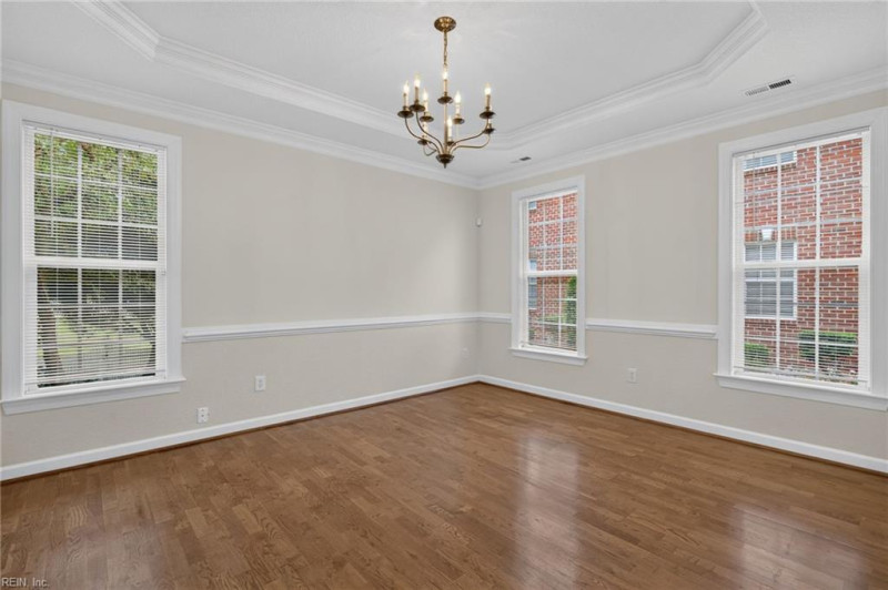 Photo 6 of 37 residential for sale in Suffolk virginia