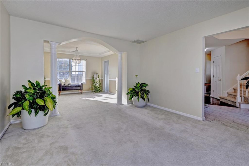 Photo 10 of 40 residential for sale in Newport News virginia