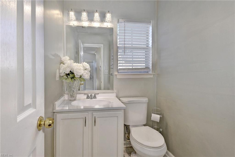 Photo 19 of 40 residential for sale in Newport News virginia