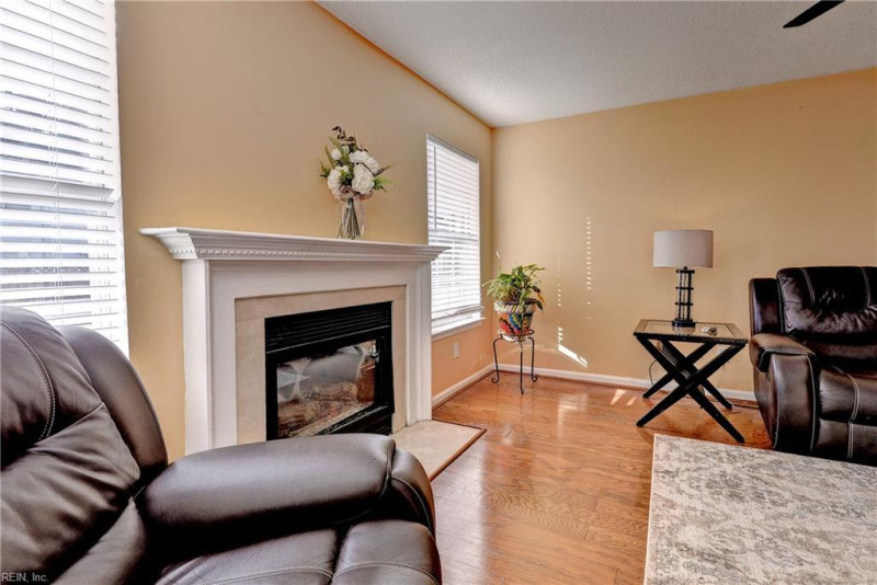 Photo 22 of 40 residential for sale in Newport News virginia
