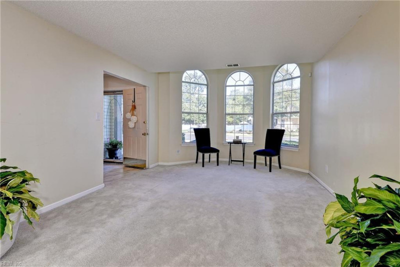 Photo 9 of 40 residential for sale in Newport News virginia